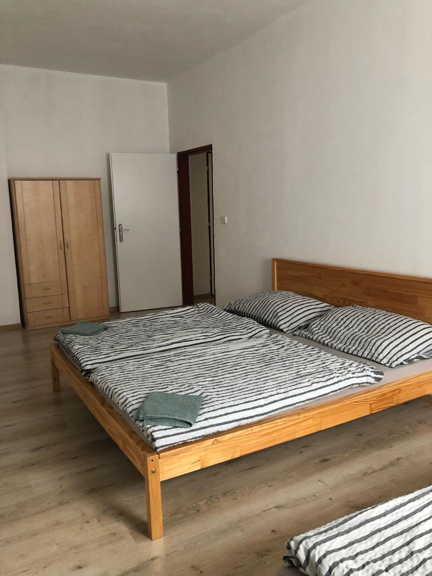 Ústí nad Labem Apartmany Prazska מראה חיצוני תמונה