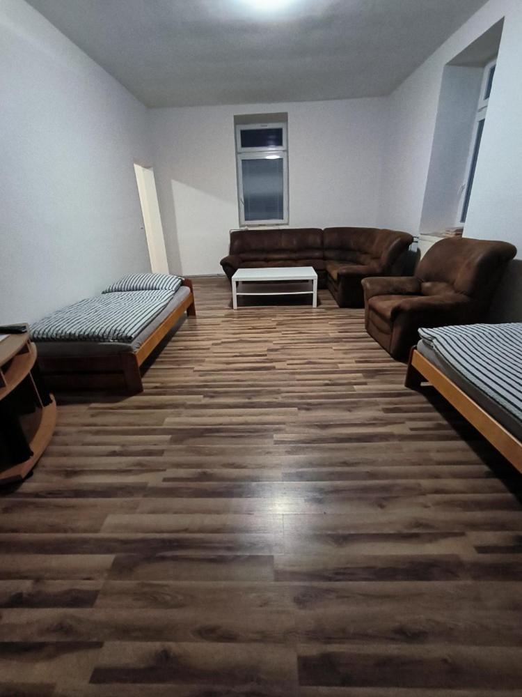 Ústí nad Labem Apartmany Prazska מראה חיצוני תמונה