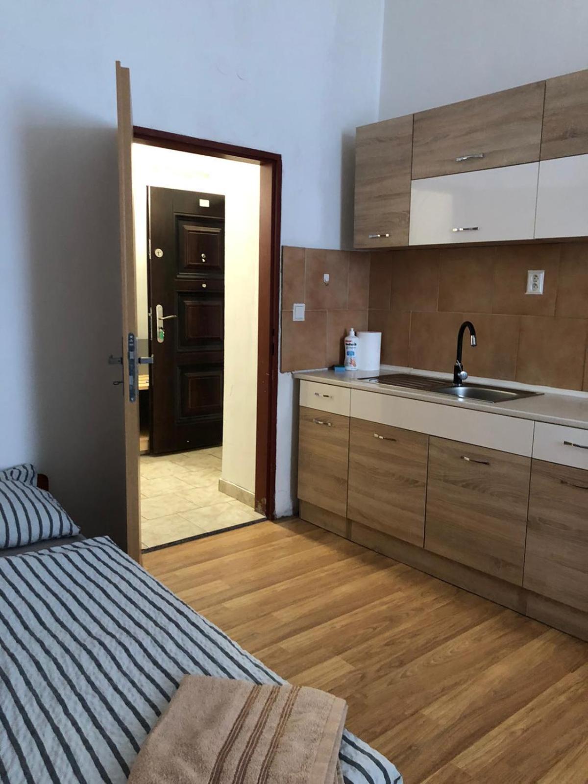 Ústí nad Labem Apartmany Prazska מראה חיצוני תמונה