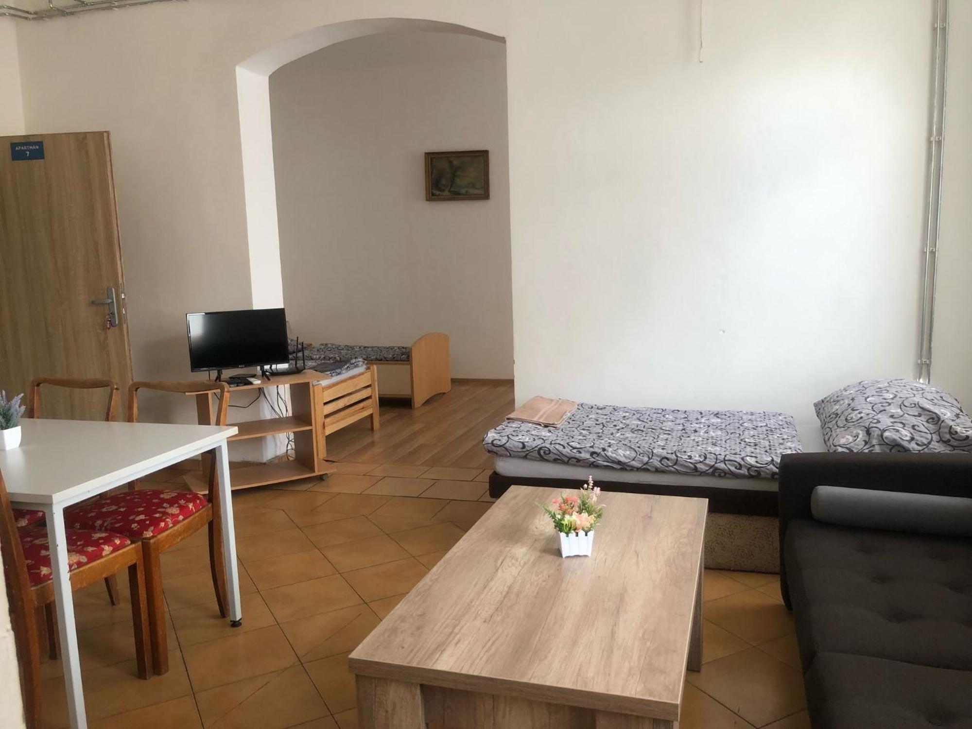 Ústí nad Labem Apartmany Prazska מראה חיצוני תמונה