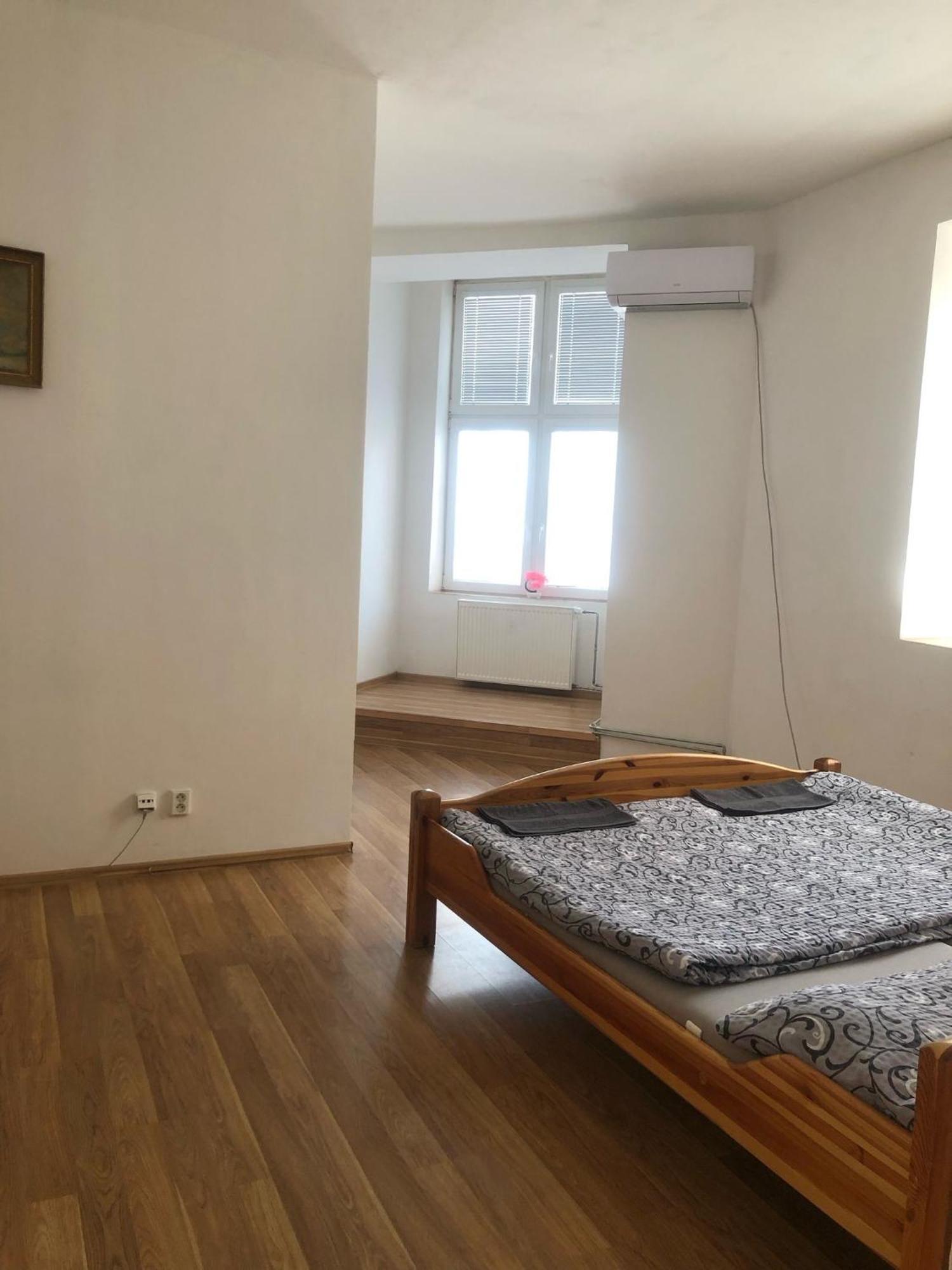 Ústí nad Labem Apartmany Prazska מראה חיצוני תמונה